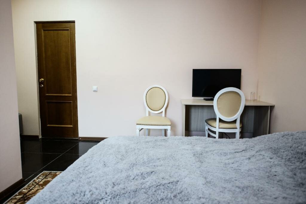 Гостиница Бушуевъ Златоуст-14