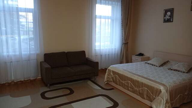 Гостиница Бушуевъ Златоуст-208