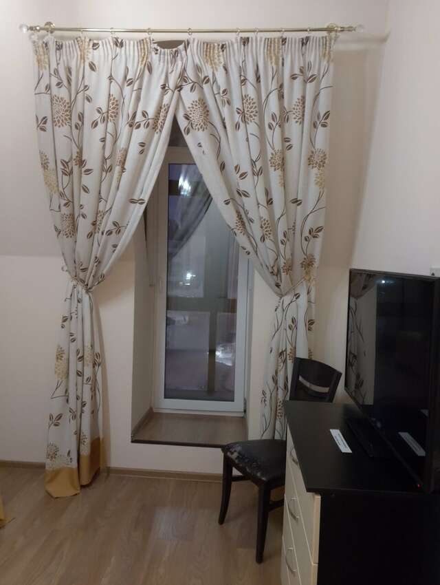 Гостиница Бушуевъ Златоуст-143