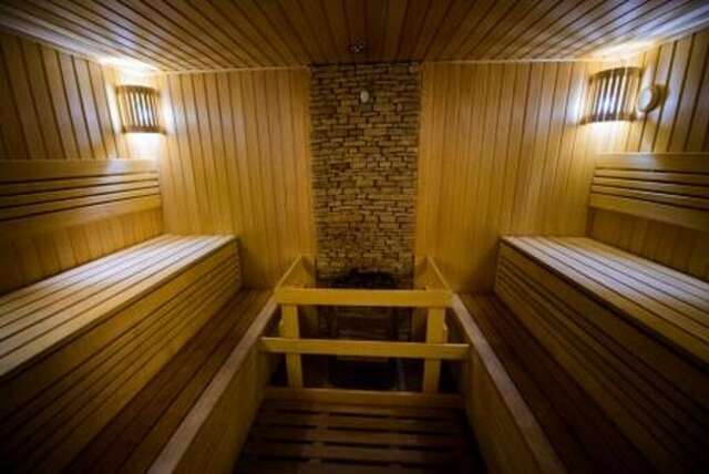 Гостиница Бушуевъ Златоуст-77